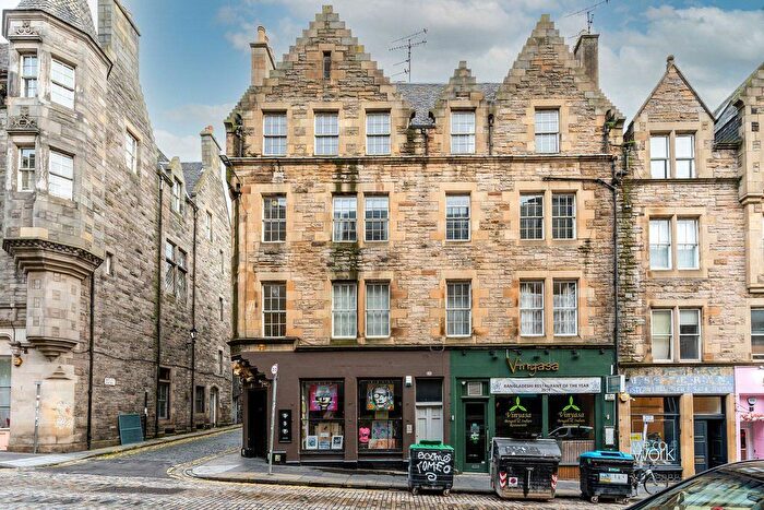 1 Bedroom Flat To Rent In St Marys Street, Old Town, Edinburgh, EH1