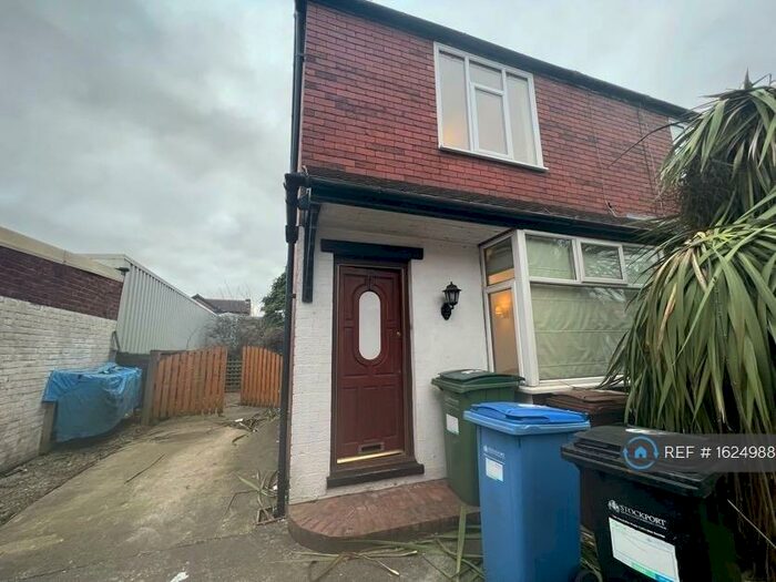 2 Bedroom End Of Terrace House To Rent In Spring Gardens, Hazel Grove, Stockport, SK7