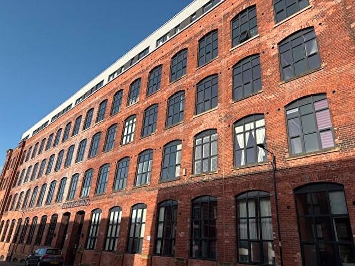 1 Bedroom Apartment For Sale In Elisabeth Gardens, Stockport, SK5