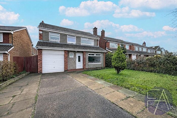 3 Bedroom Detached House For Sale In Gleneagles Drive, Southport, Merseyside, PR8