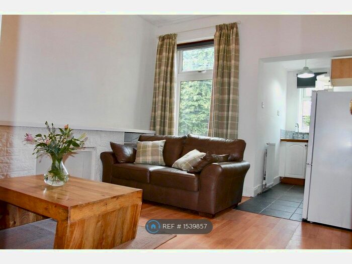 1 Bedroom Flat To Rent In Oswald Street, Falkirk, FK1