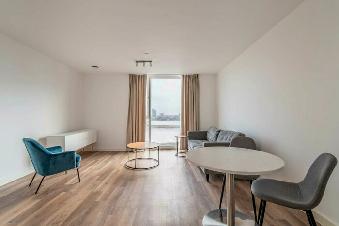 1 Bedroom Flat To Rent In The Wullcomb, Highcross Street, Leicester, LE1