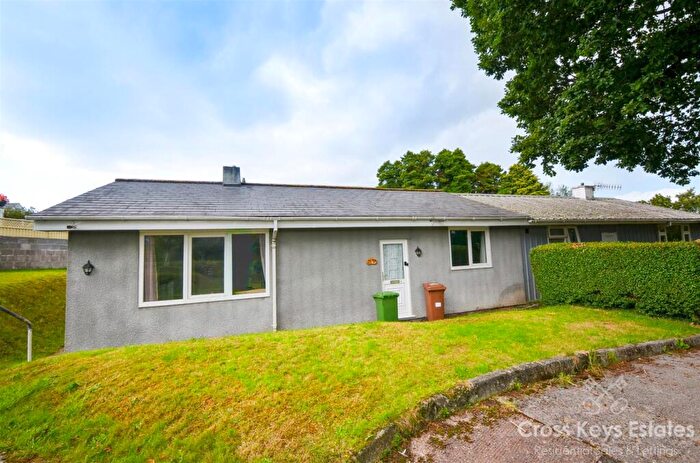 3 Bedroom Bungalow For Sale In Ernesettle Lane, Ernesettle, PL5