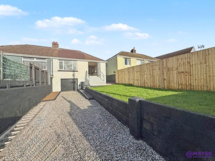 2 Bedroom Semi-Detached Bungalow For Sale In Molesworth Road, Plymouth, PL7