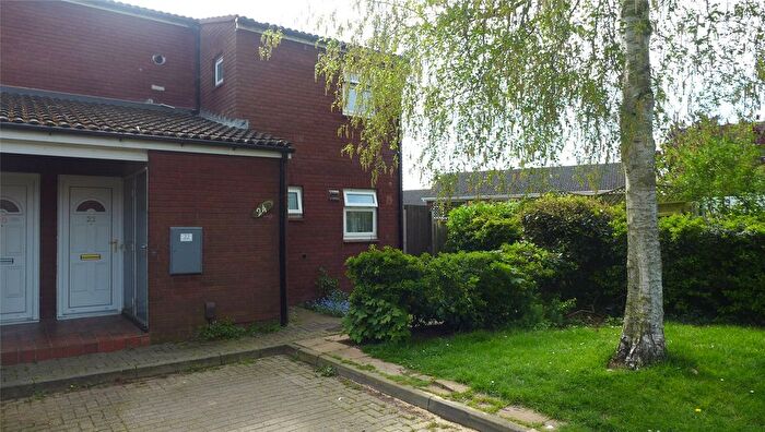 1 Bedroom Maisonette To Rent In Dunrose Close, Wyken, Coventry, CV2