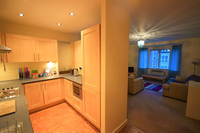 1 Bedroom Flat To Rent In Caxton Place, Wrexham, LL11