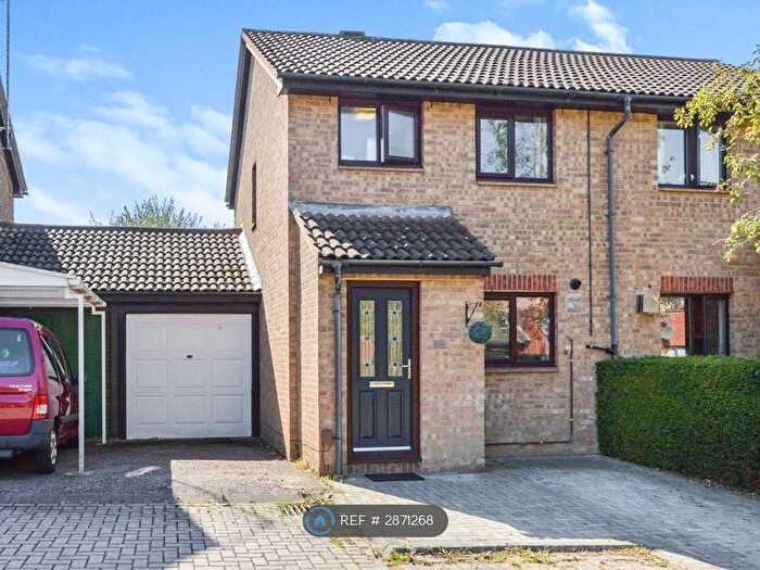 2 Bedroom Semi Detached House To Rent In Brayton Court, Shenley Lodge, Milton Keynes, MK5