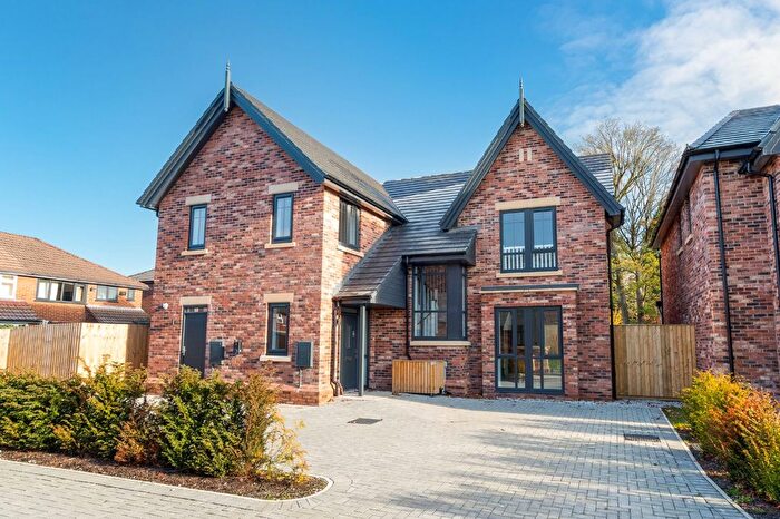 5 Bedroom Detached House For Sale In Further Hey Grove, Woodley, Stockport, Greater Manchester, SK6