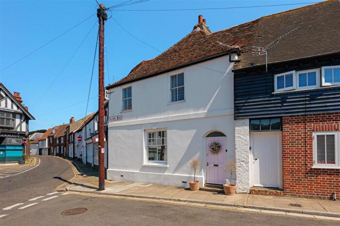 5 Bedroom Terraced House For Sale In Millwall Place, Sandwich, CT13