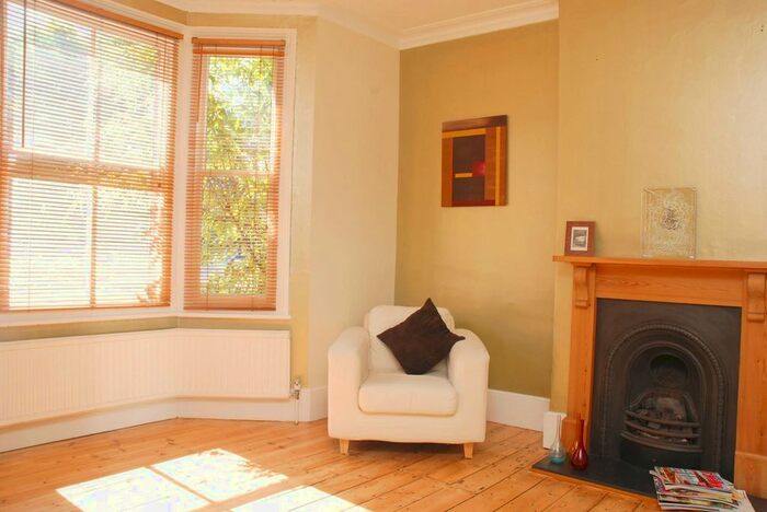 3 Bedroom Terraced House To Rent In Dundonald Road, Wimbledon, London, SW19