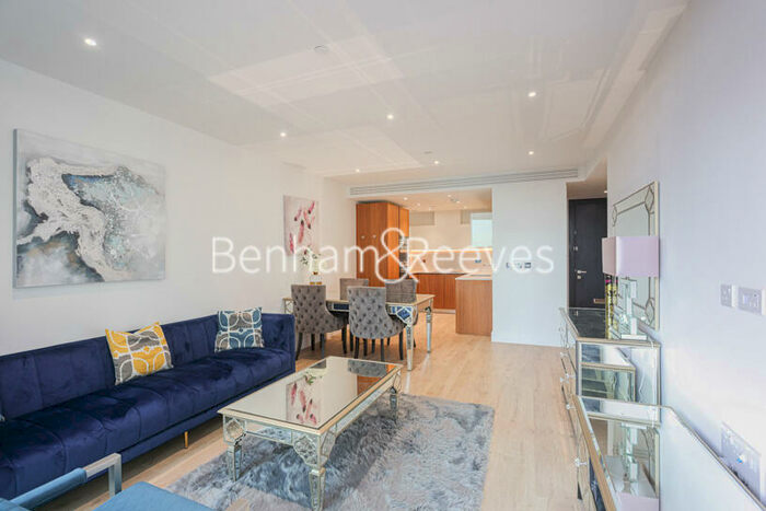 2 Bedroom Apartment To Rent In Neroli House, Piazza Walk, E1