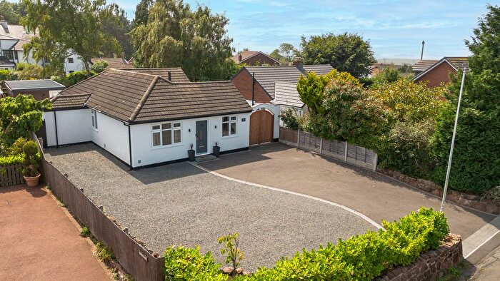 3 Bedroom Bungalow For Sale In Victoria Road, Little Neston, CH64