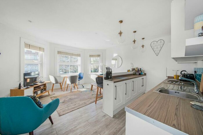 1 Bedroom Apartment To Rent In Anerley Road, Anerley, London, SE20