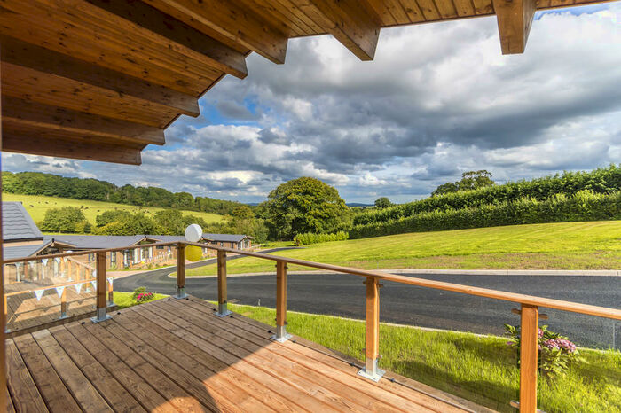 2 Bedroom Park Home For Sale In Bardley Court, Stottesdon, DY14