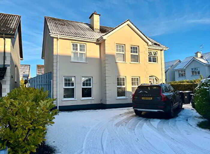 4 Bedroom Detached House For Sale In Thornhill Park., Derry, BT48