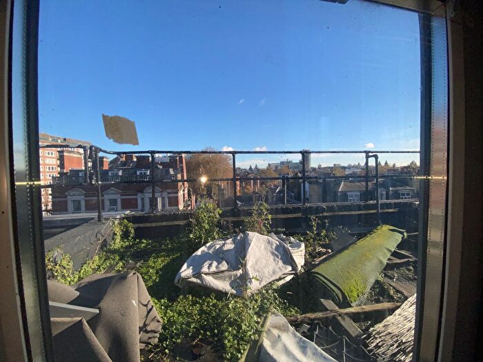 2 Bedroom Flat For Sale In Flat, Palace Gate, Kensington, London, W8