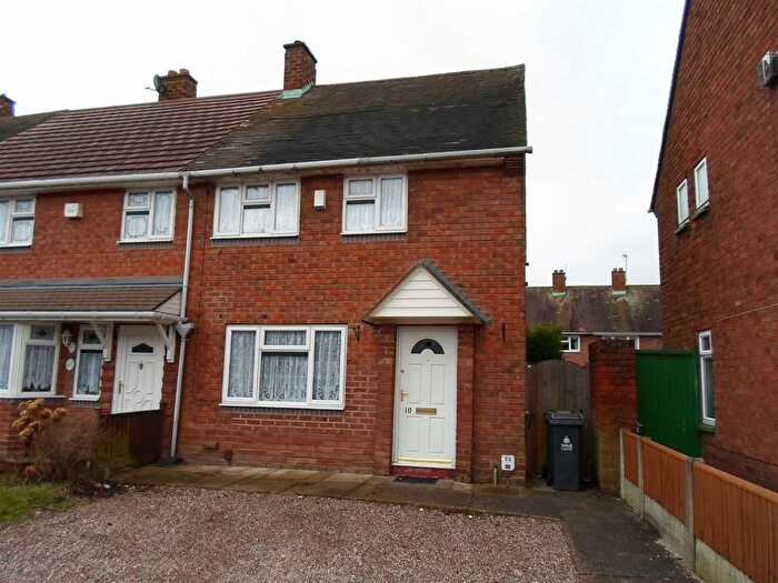 2 Bedroom End Of Terrace House To Rent In Pershore Close, Mossley, Bloxwich, WS3