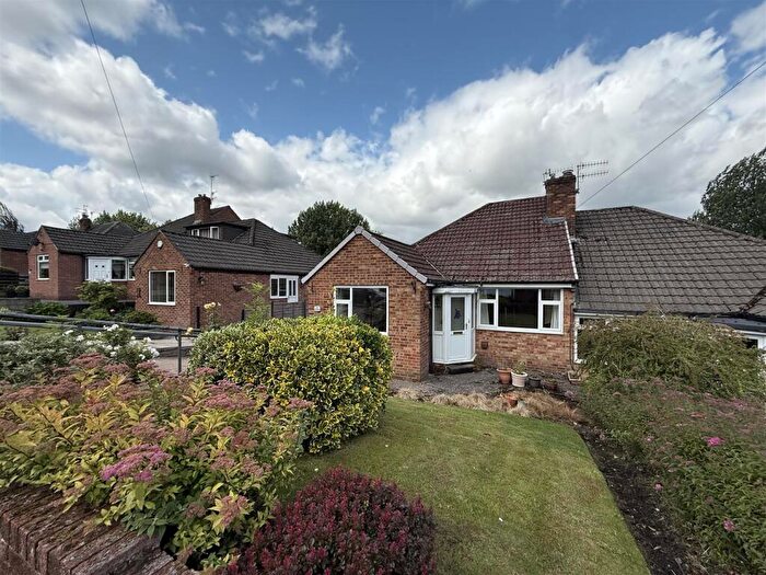 3 Bedroom Semi-Detached Bungalow For Sale In Regent Drive, Mossley, OL5