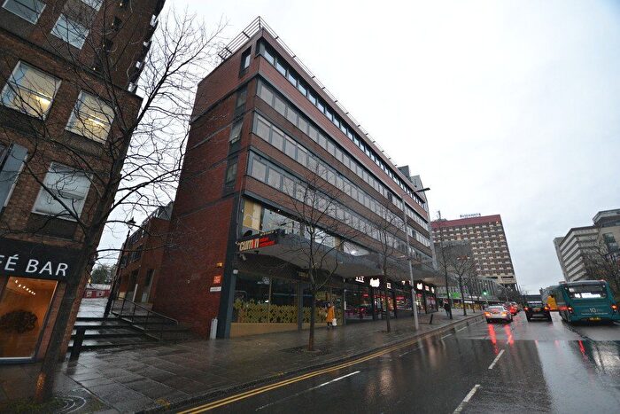 1 Bedroom Flat To Rent In Hounds Gate, Nottingham, Nottinghamshire, NG1