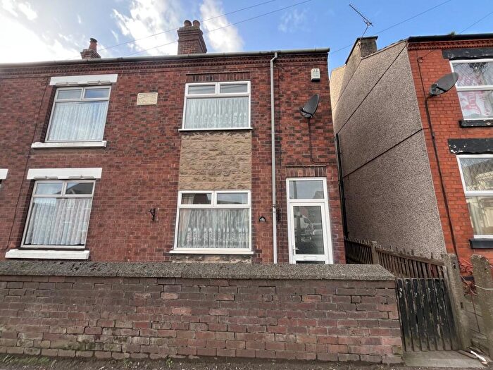 3 Bedroom Semi-Detached House For Sale In Greenhill Lane, Riddings, DE55