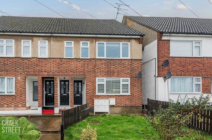 2 Bedroom Maisonette To Rent In Ethelburga Road, Harold Wood, RM3