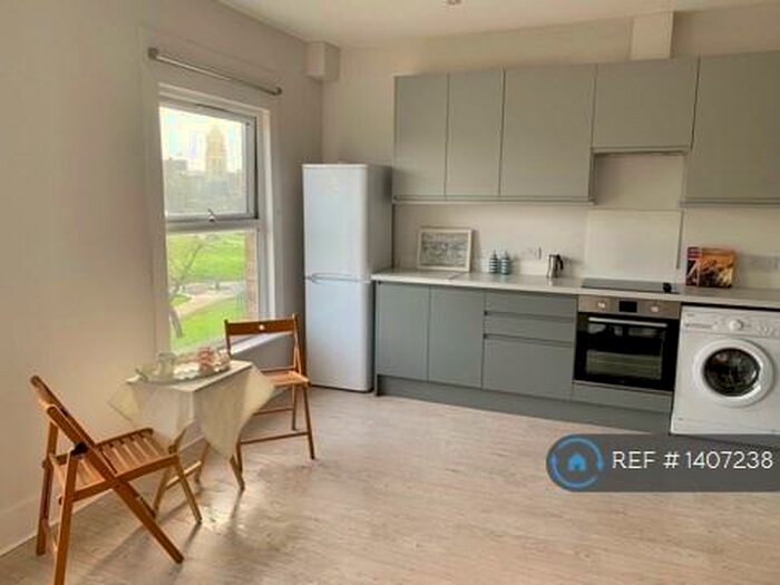 1 Bedroom Flat To Rent In Wood Green, London, N22