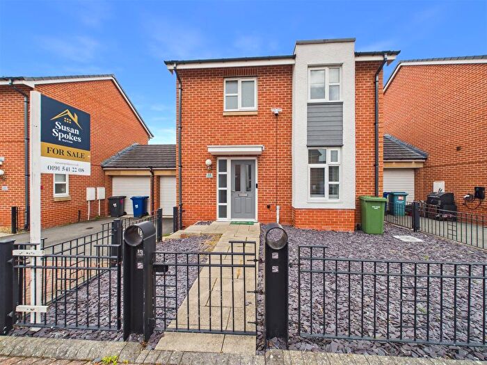 3 Bedroom Property For Sale In Clover Way, South Shields, NE34