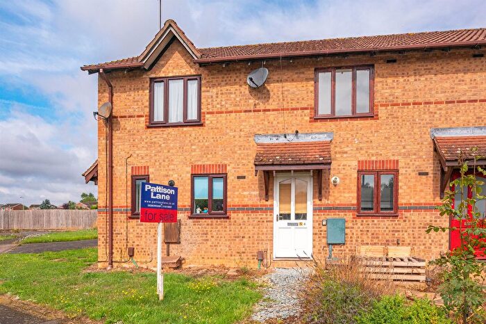 2 Bedroom Terraced House For Sale In Sycamore Drive, Desborough, Kettering, NN14