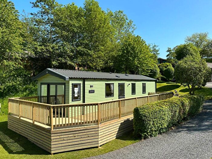 2 Bedroom Caravan For Sale In Bedale, North Yorkshire, DL8