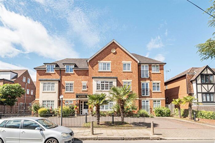 2 Bedroom Flat For Sale In Northwick Park Road, HA1