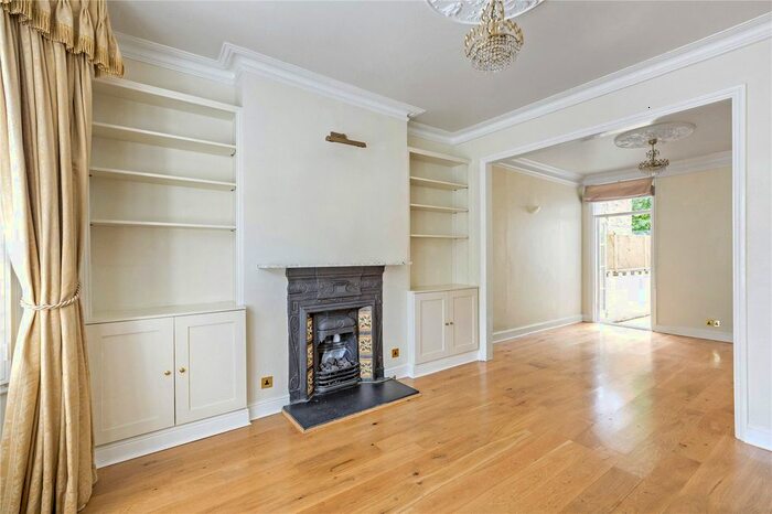 3 Bedroom Detached House To Rent In Bronsart Road, Fulham, SW6