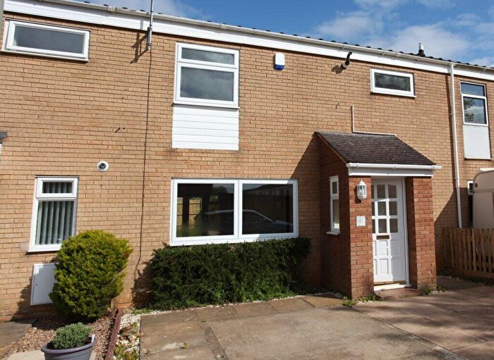 3 Bedroom Terraced House To Rent In Appleby Close, Banbury, Oxon, OX16