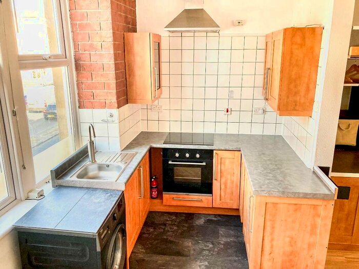 Studio To Rent In George Street, Paisley, Renfrewshire, PA1