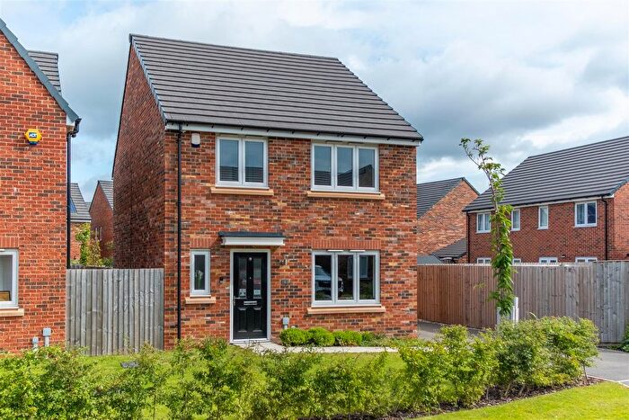 4 Bedroom Detached House For Sale In Linnet Court, Farington Moss, Leyland, PR26