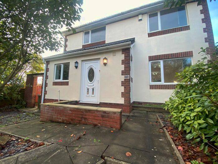 3 Bedroom Property To Rent In The Vista, Sedgley, Dudley, DY3