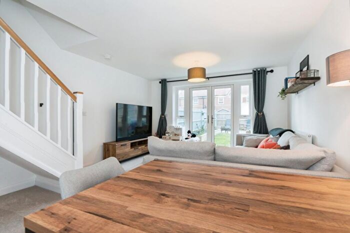 2 Bedroom End Of Terrace House For Sale In Dowling Crescent, Ampfield, Romsey, Hampshire, SO51