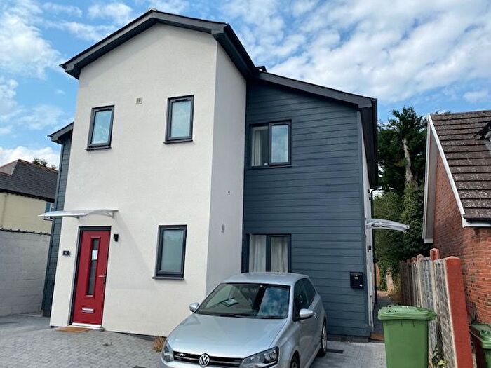 2 Bedroom Flat To Rent In Harris Court, Hereford, HR2