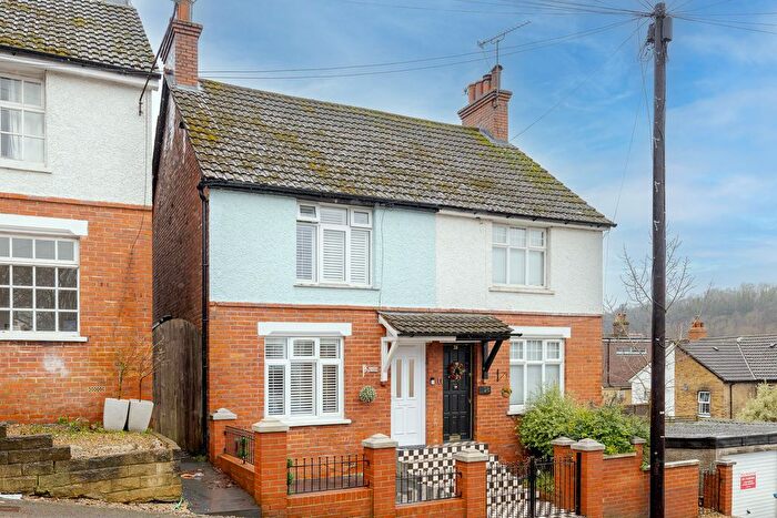 2 Bedroom Semi-Detached House For Sale In Beechwood Gardens, Caterham, CR3
