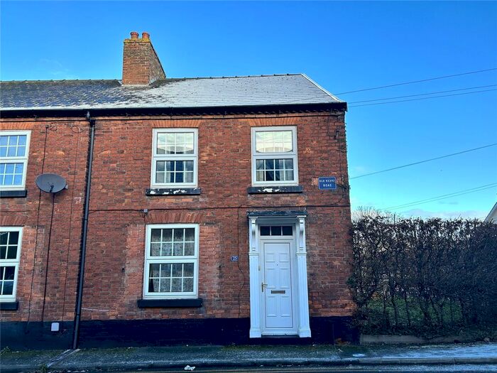 2 Bedroom End Of Terrace House To Rent In Old Kerry Road, Newtown, Powys, SY16
