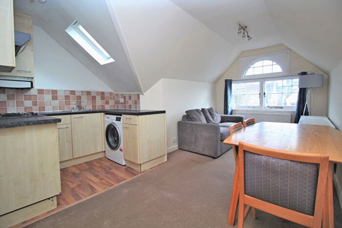 1 Bedroom Flat For Sale In Beaconsfield Villas, Brighton, BN1