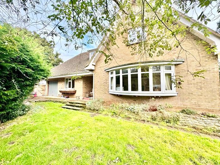 4 Bedroom Detached House For Sale In Keeling Street, North Somercotes, Louth, LN11