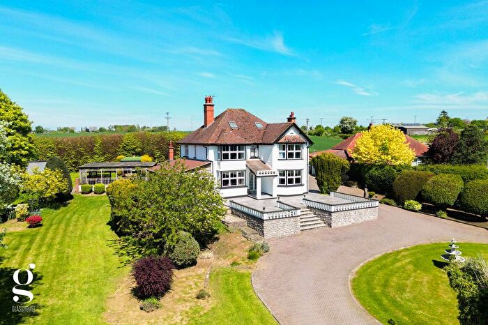 5 Bedroom Detached House For Sale In Newtown, Leominster, Herefordshire, HR6