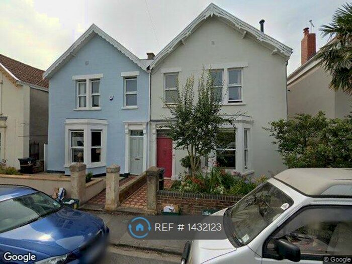 5 Bedroom Semi-Detached House To Rent In Stackpool Road, Bristol, BS3