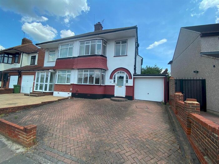 3 Bedroom Semi-Detached House To Rent In Ayr Way, Romford, Essex, RM1