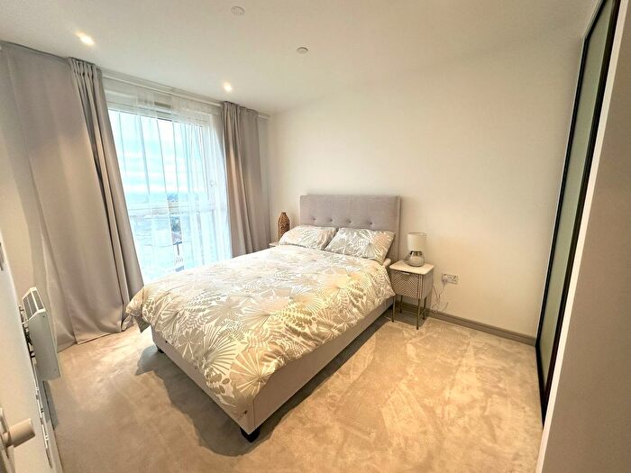 1 Bedroom Property To Rent In Lavender House, Staines, TW18