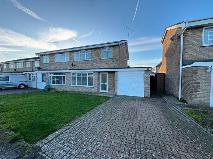 3 Bedroom Semi-Detached House To Rent In Peter Bruff Avenue, Clacton-on-Sea, CO16