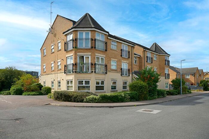 2 Bedroom Flat To Rent In Reeve Close, Leighton Buzzard, LU7