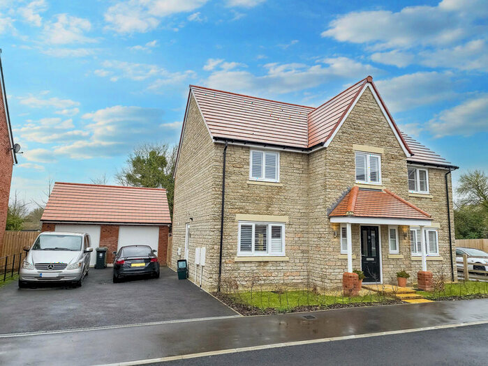 4 Bedroom Detached House To Rent In Selman Drive, Falfield, GL12