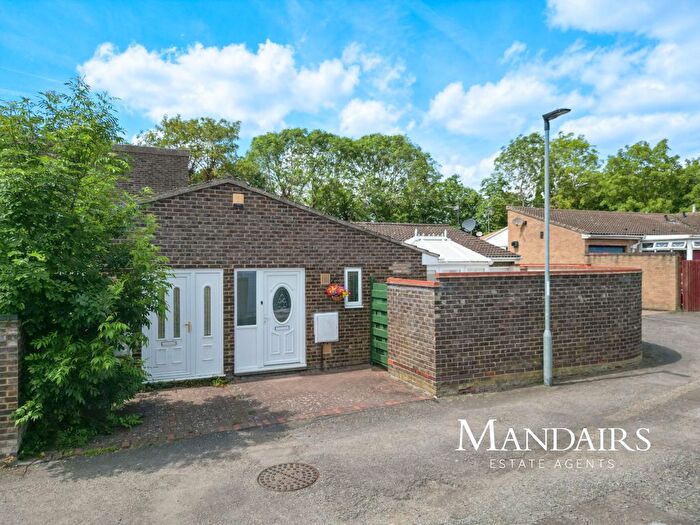 2 Bedroom Semi-Detached Bungalow For Sale In Wingfield, Orton Goldhay, Peterborough, PE2