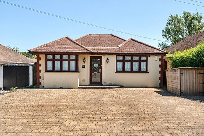 3 Bedroom Bungalow For Sale In Old Tye Avenue, Biggin Hill, Westerham, Kent, TN16